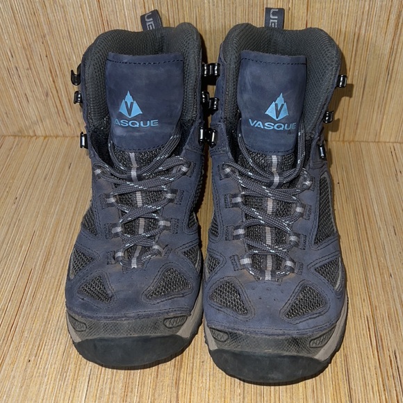 Vasque Women's Breeze III Hiking Boot - Picture 2 of 8